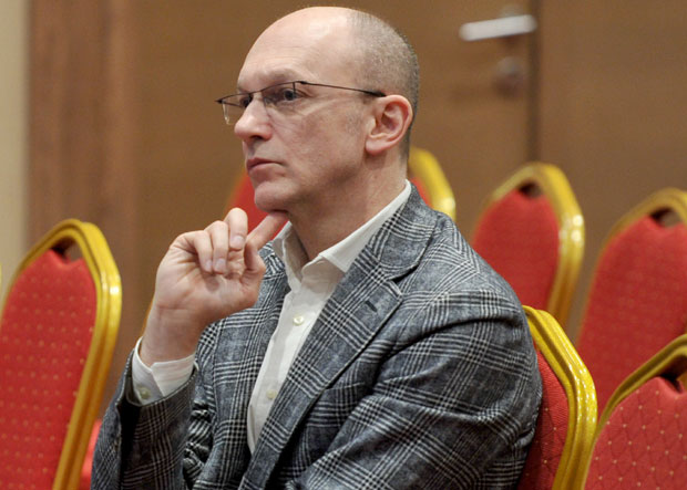 ШПИЈУНКА: Говор се одужио