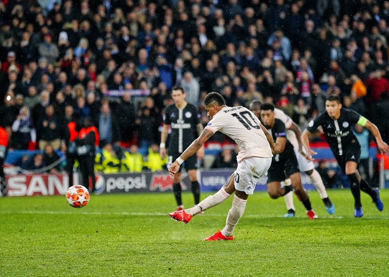 Шок у Паризу, ВАР послао Јунајтед у четвртфинале, Порто избацио Рому