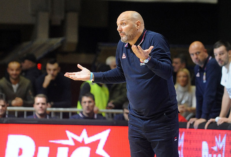 Виртус жели Ђорђевића, у игри и Џикић