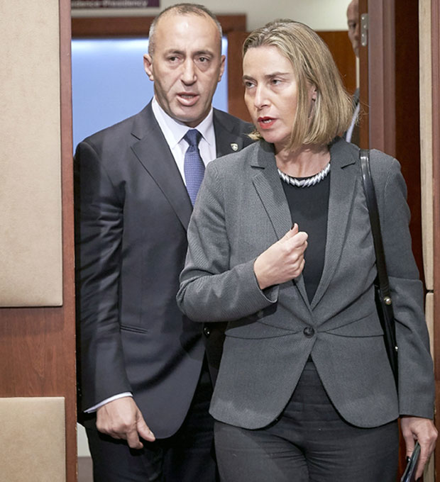 Брисел неће да се меша у убиство дијалога?!