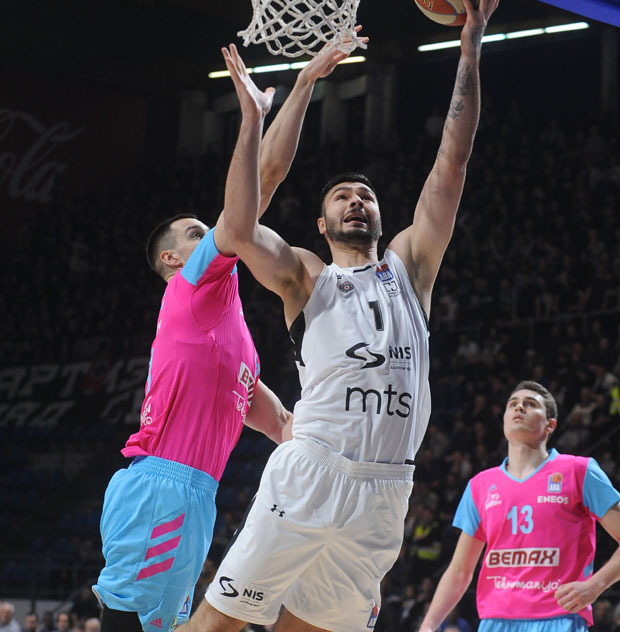 МЕГА ПАРТИЗАНОВА НАДА: Минималне шансе за рокаде унутар водеће четворке у последња два кола АБА лиге