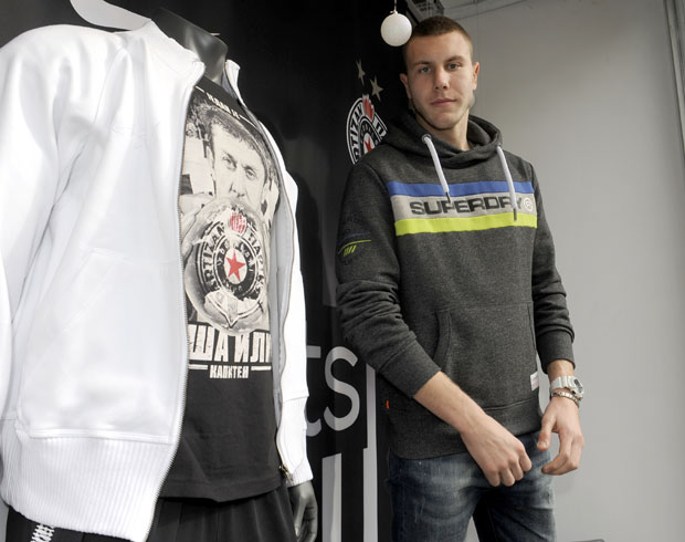 ЧЕСТИТКЕ ОД РАЗРЕДНЕ: Павловић изненада упао у свет великих