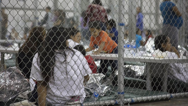 САД: Судија доноси одлуку о деци одвојеној од родитеља