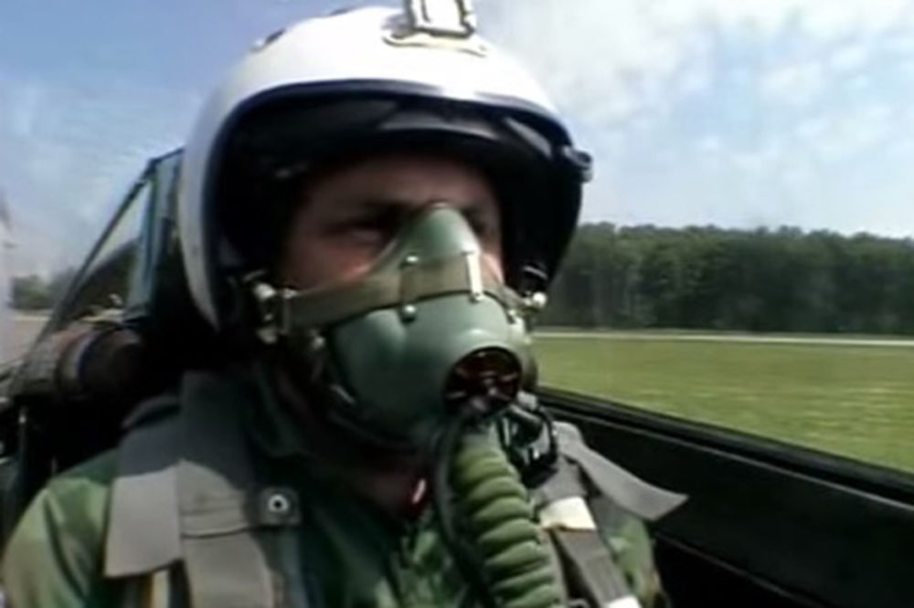 Почасти за Србина који је кренуо сâм на 16 авиона НАТО-а