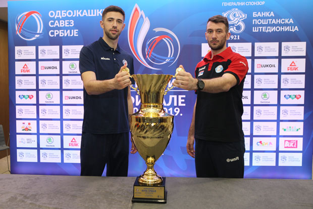 ЗВЕЗДА ЈУРИ ДВА ТРОФЕЈА: У Лајковцу финале Купа Србије у одбојци за мушкарце и жене 