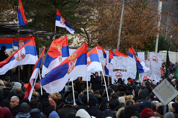 НОВЕ ПРОВОКАЦИЈЕ АЛБАНАЦА: Пакују лажне оптужнице