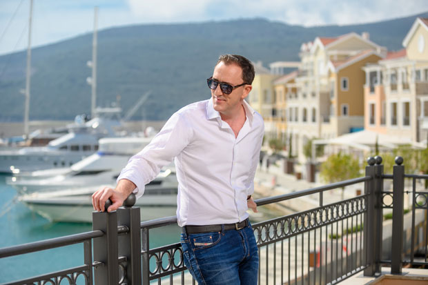 Сергеј Ћетковић снимио спот за своју најновију песму Љубав