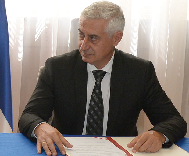 ПРЕДСЕДНИК ОПШТИНЕ ГАЏИН ХАН ПОДНЕО ОСТАВКУ: Одлазак са функције после 12 година