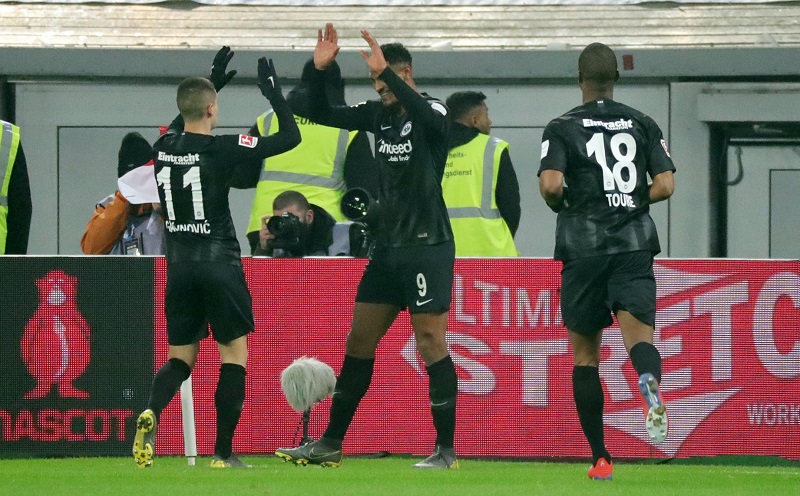 БУНДЕСЛИГА: Франкфурт убедљив, Костић асистент