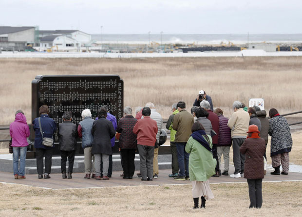 Абе на годишњицу Фукушиме: Убрзаћемо реконструкцију