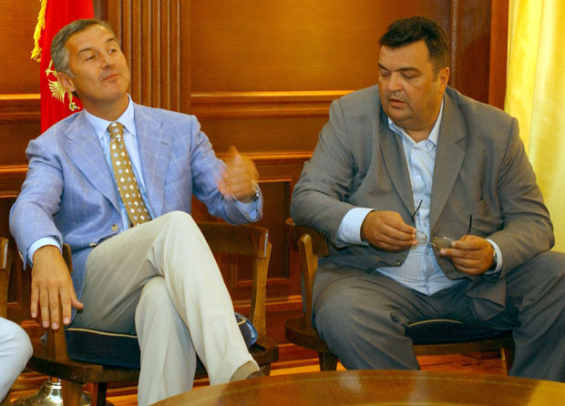 КНЕЖЕВИЋ ПОДНЕО КРИВИЧНУ ПРИЈАВУ ПРОТИВ ЂУКАНОВИЋА: Председник Црне Горе је “организатор криминалне организације“