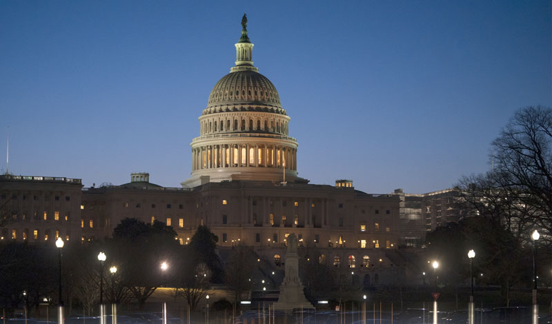 Сенат укинуо ванредно стање на граници САД и Мексика