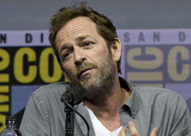 ЛУК ПЕРИ КРЕМИРАН: Дилан из Беверли Хилса, ипак, почива у Тенесију