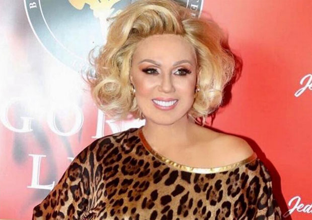 НЕЋЕ ДА БУДЕ БАКА: Лепа Брена објаснила шта је она малом Александру!