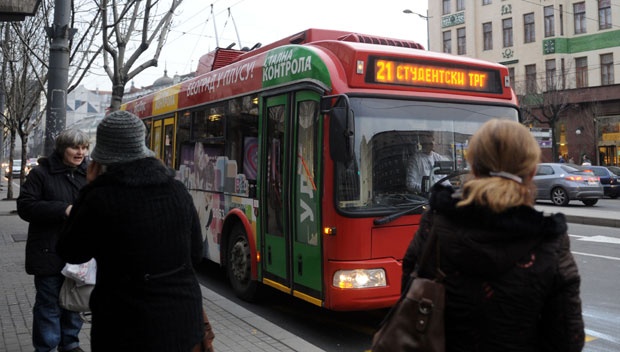 ЗАТВОРЕНА ТАКОВСКА: Улица краља Милана поново проходна, кренули и тролејбуси