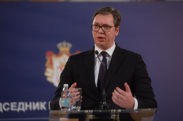 ВУЧИЋ О НАПАДИМА: Тврд сам орах, крај насиљу