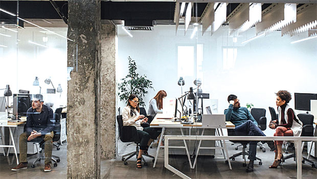 И канцеларија на дан