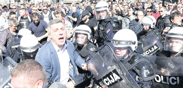 Бошко заузео чело протеста