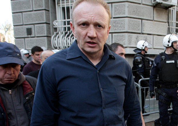 Национална авангарда: Зашто Ђиласа плаши закон о пореклу имовине