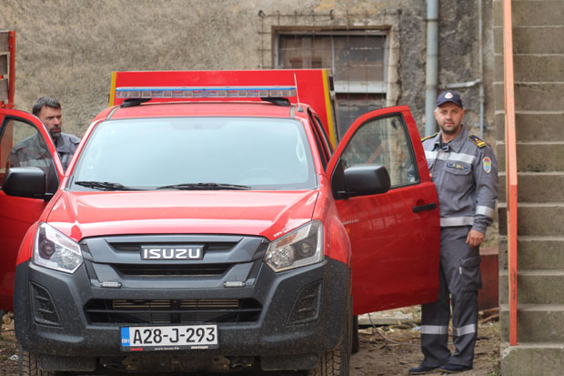 РС: Опрема ватрогасцима 