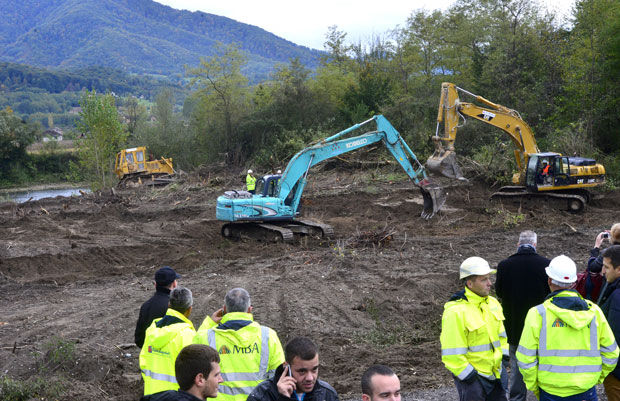 Сусрет Вучић и Додик: Помоћ свим општинама у РС