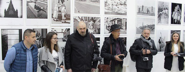 Тројица мајстора - 60 фотографија
