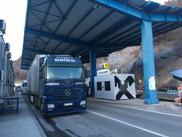 КОРИСТЕ ТАКСЕ ПРОТИВ ПРОИЗВОДА ИЗ СРБИЈЕ: Пласман албанске робе на КиМ у фебруару већи за 61,2 одсто