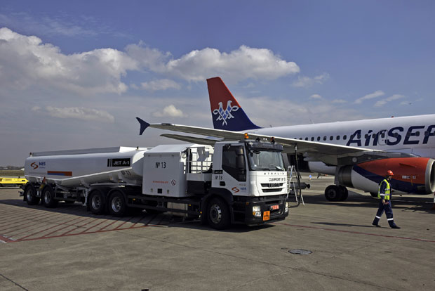 Рекордна продаја НИС-овог авио горива 