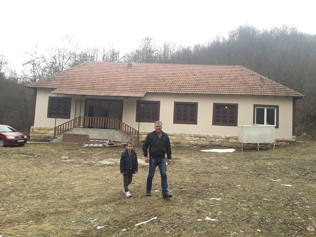 Мештани кулучили а власник постао СПС