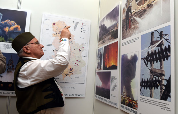 СТРАХОТЕ И ЗЛО ПРОЛЕЋЕ - ДА СЕ НЕ ЗАБОРАВИ: У Дому војске отворена изложба посвећена обележавању 20 година од НАТО бомбардовања 1999. године