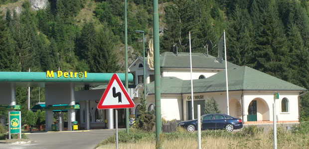 КАЛИЋИМА ЈОШ 800.000 ЕВРА: Црна Гора губи рат против породице из Рожаја 