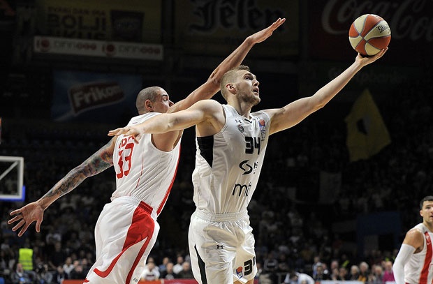 ЛЕНДЕЈЛ ПОСЛЕ ПОРАЗА У ВЕЧИТОМ ДЕРБИЈУ: Следећу сигурно добијамо