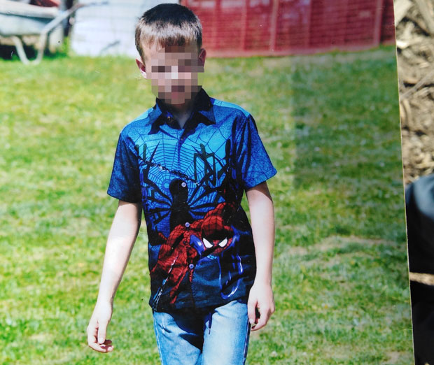 ТРАГЕДИЈА КОД КУРШУМЛИЈЕ: Дечак пао са трактора и пред оцем издахнуо