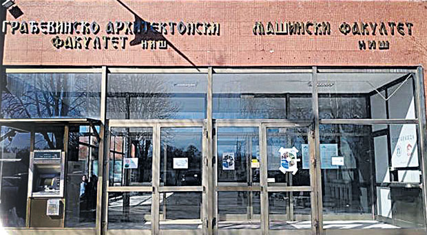 Грађевинско-архитектонски факултет у Нишу: Савет (не)чува декана?
