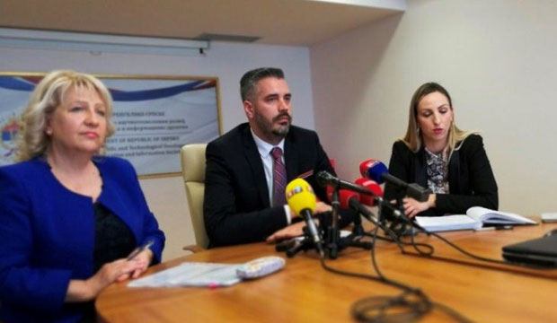 Стипендије за хиљаду студента у износу од две хиљаде конветибилних марака