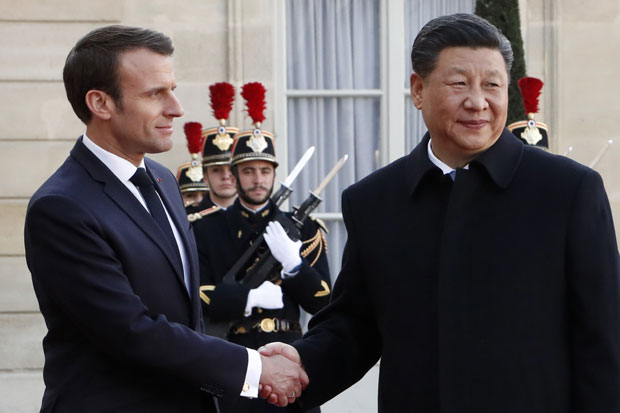 СИ ЂИНПИНГ У ПАРИЗУ: Пут свиле дошао у Град светлости