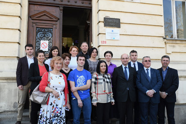 Квалитетна двојезична настава