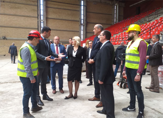 Четири милијарде за путеве, пет за железницу 