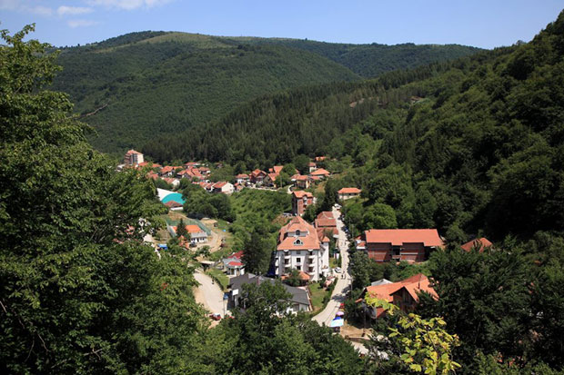 ПОПУЛАРНА ДЕСТИНАЦИЈА: Странци хрле у наше бање