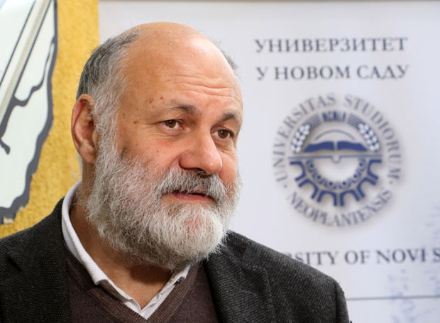 Валентин: Ефекат стаклене баште највећи изазов за свет