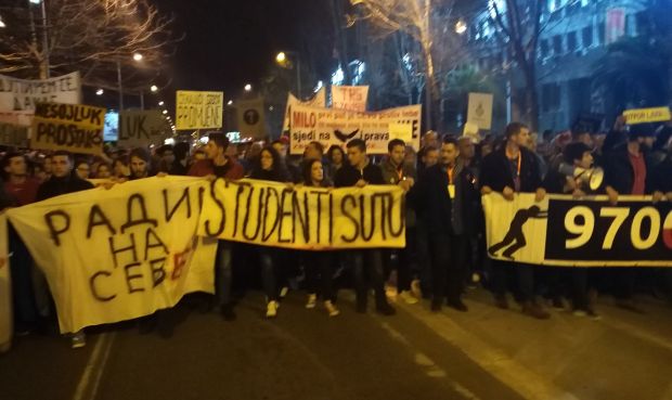 ТРАЖЕ ОСТАВКУ МИЛА ЂУКАНОВИЋА: Постигнут договор покрета „Одупри се“ и опозиције