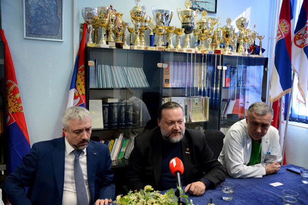 Руска хуманитарна мисија на КиМ: Право на лечење је основно људско право