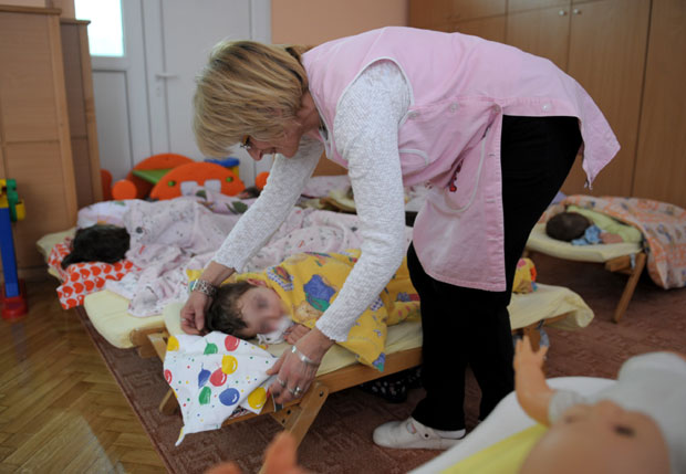 Васпитачицама по 20.000 динара