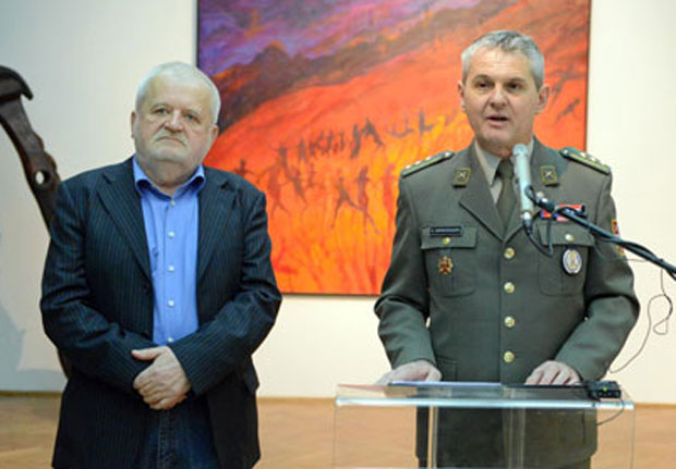 Страдање свега српског