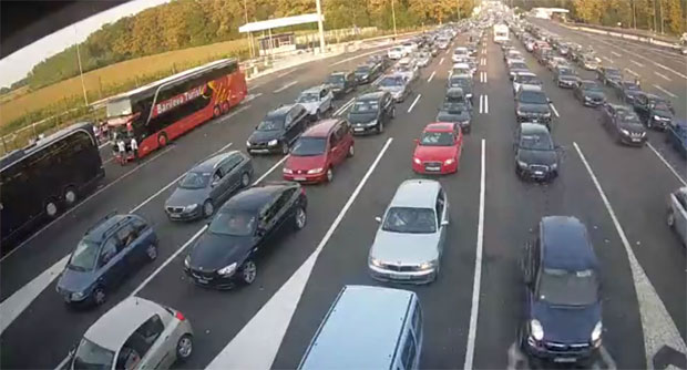 АМСС: Појачан саобраћај ка Београду због Сајма аутомобила