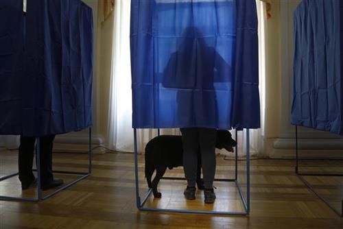 ПРЕДСЕДНИЧКИ ИЗБОРИ У УКРАЈИНИ: Зеленски освојио највећи број гласова: Ово је први корак ка победи; Тимошенкова оспорава резултате
