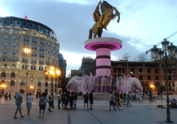 СНАЖЕЊЕ ПАРТНЕРСКИХ ОДНОСА СКОПЉА И АТИНЕ: Уочи историјске посете грчког премијера Северној Македонији