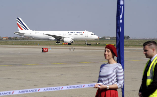 ПОСЛЕ ШЕСТ ГОДИНА: Венси вратио Ер Франс у Београд (ФОТО) 
