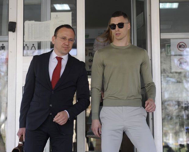 Карлеуша се није појавила на суђењу са Врањешом