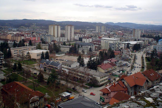 Добој дужан још 19 станова! 